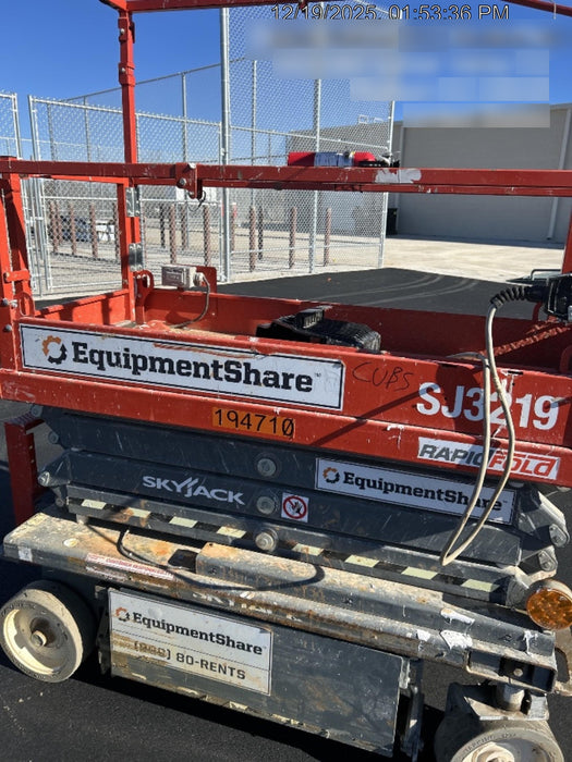 2021 SKYJACK SJ3219
