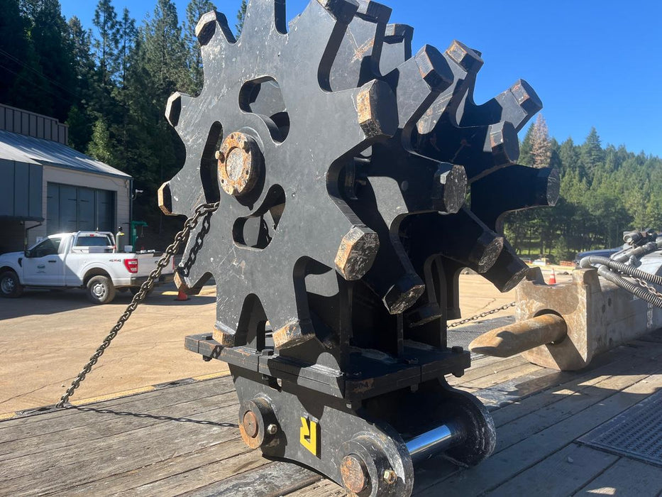 2022 ROCKLAND 36" Compaction Wheel 77k - 85k