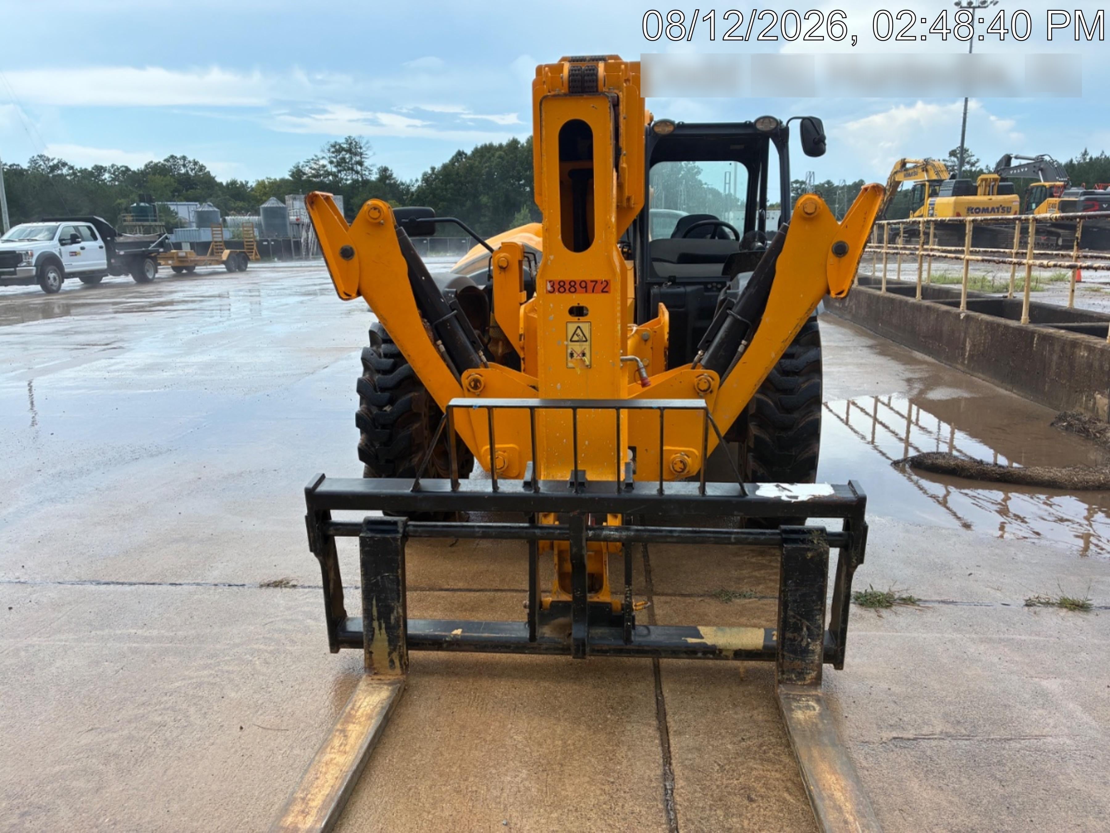 2024 JCB 510-56
