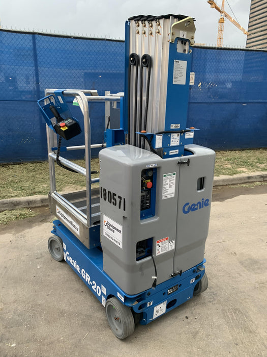 2021 GENIE GR-20