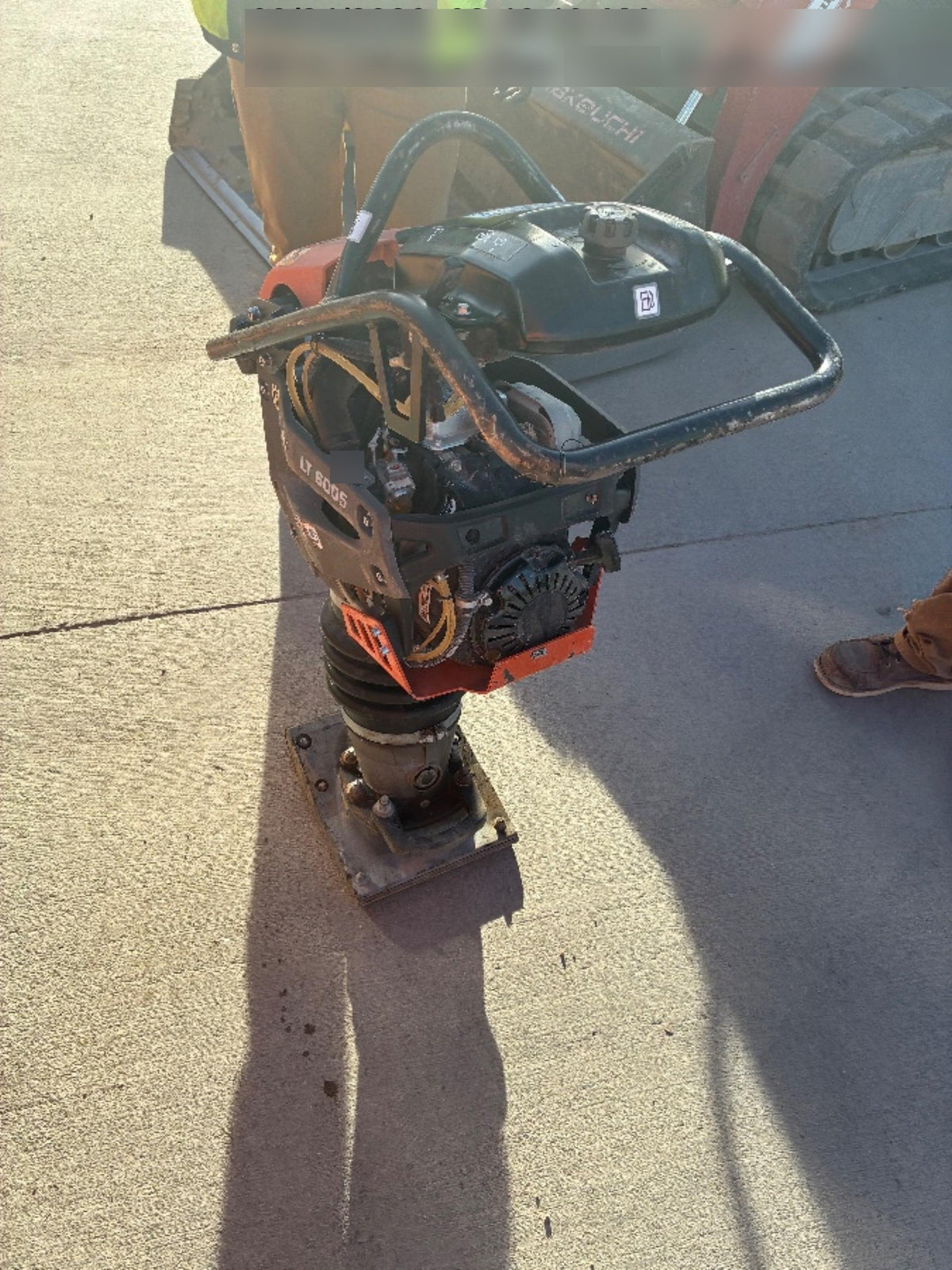 2024 HUSQVARNA LT6005