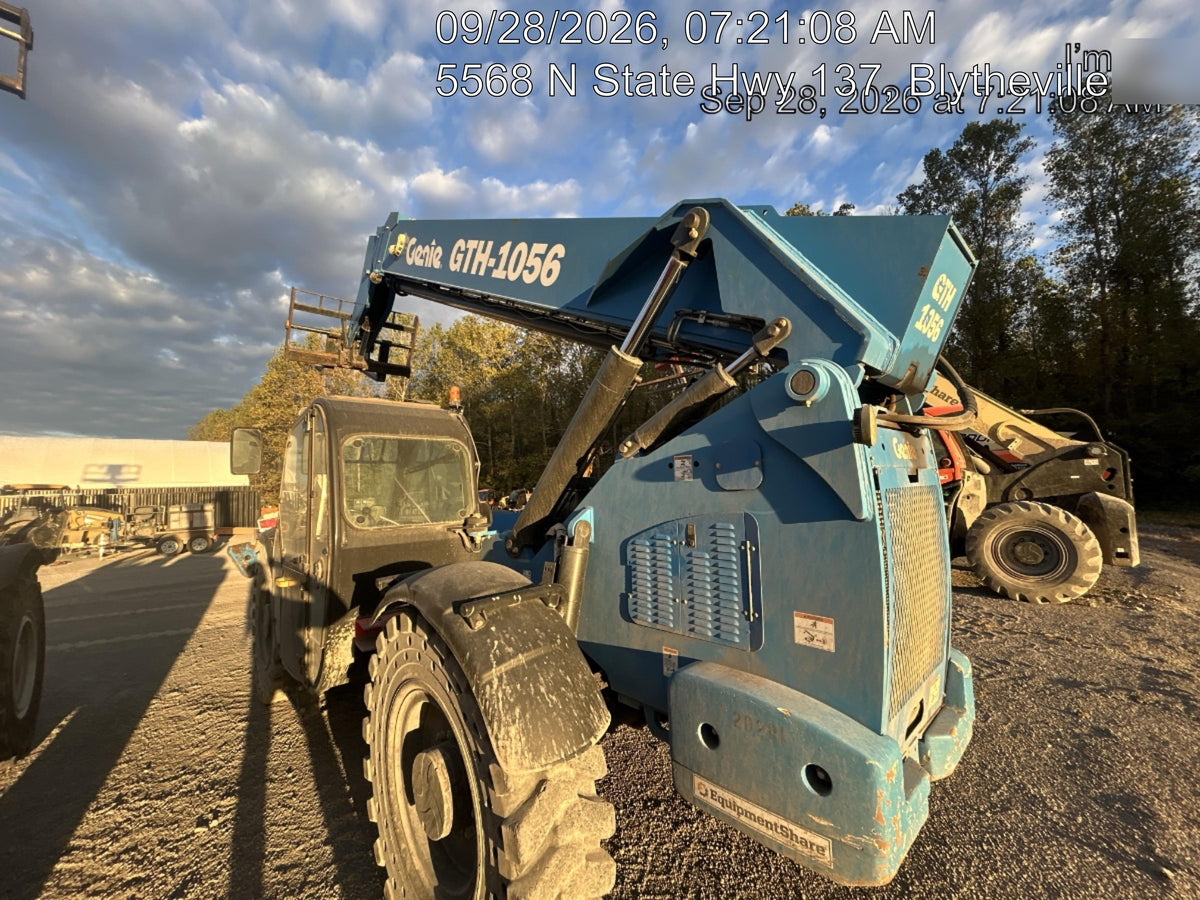 2018 Genie GTH-1056 Genie GTH-1056 w/Enclosed Cab w/HVAC, Work Lights, Solid Tires, Beacon, 60" Carriage and Forks