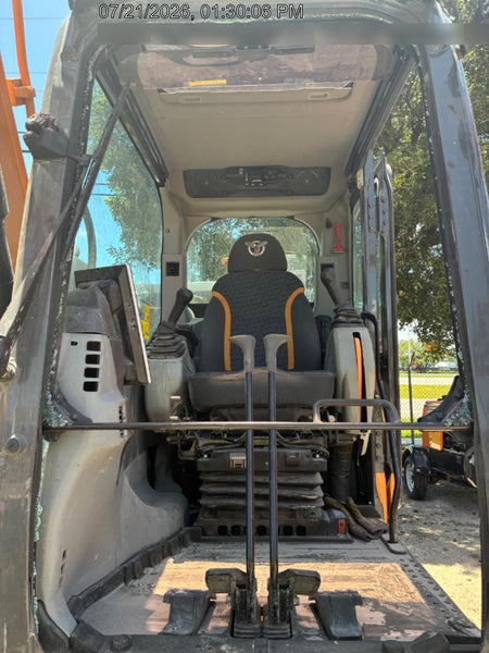 2024 CASE CX140E