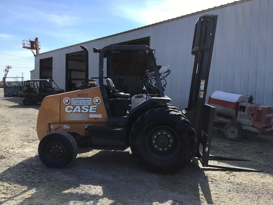 2021 CASE 586H