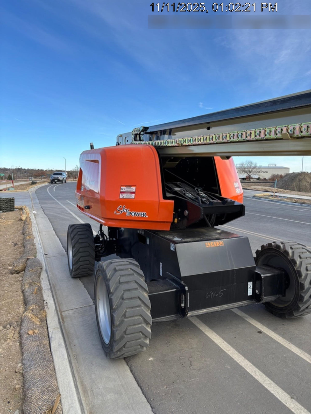 2024 JLG 660SJ