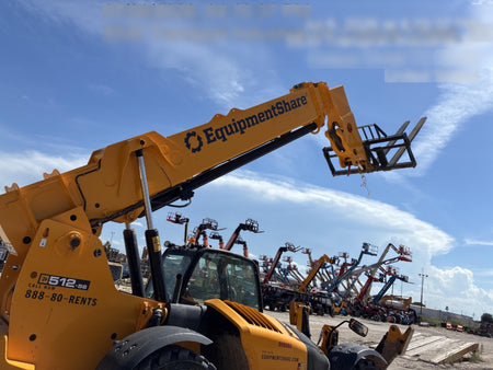 2025 JCB 512-56