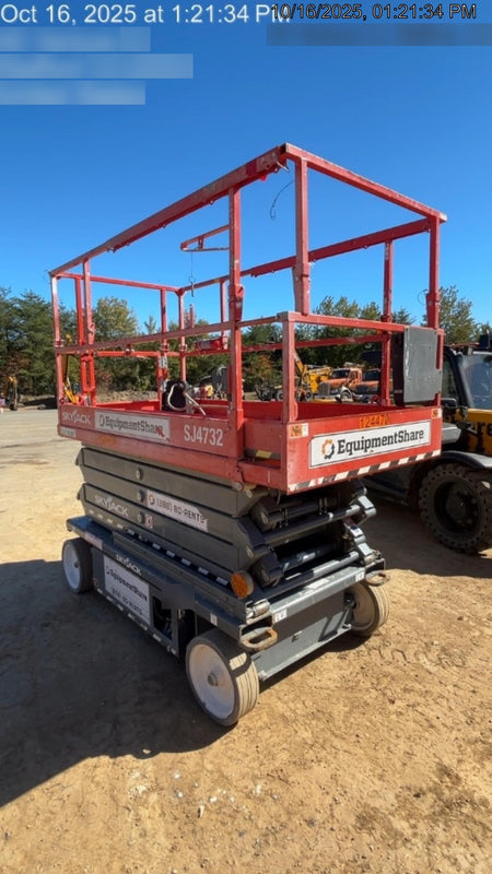 2021 SKYJACK SJ4732