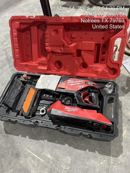 2022 MILWAUKEE MXF301-2CP