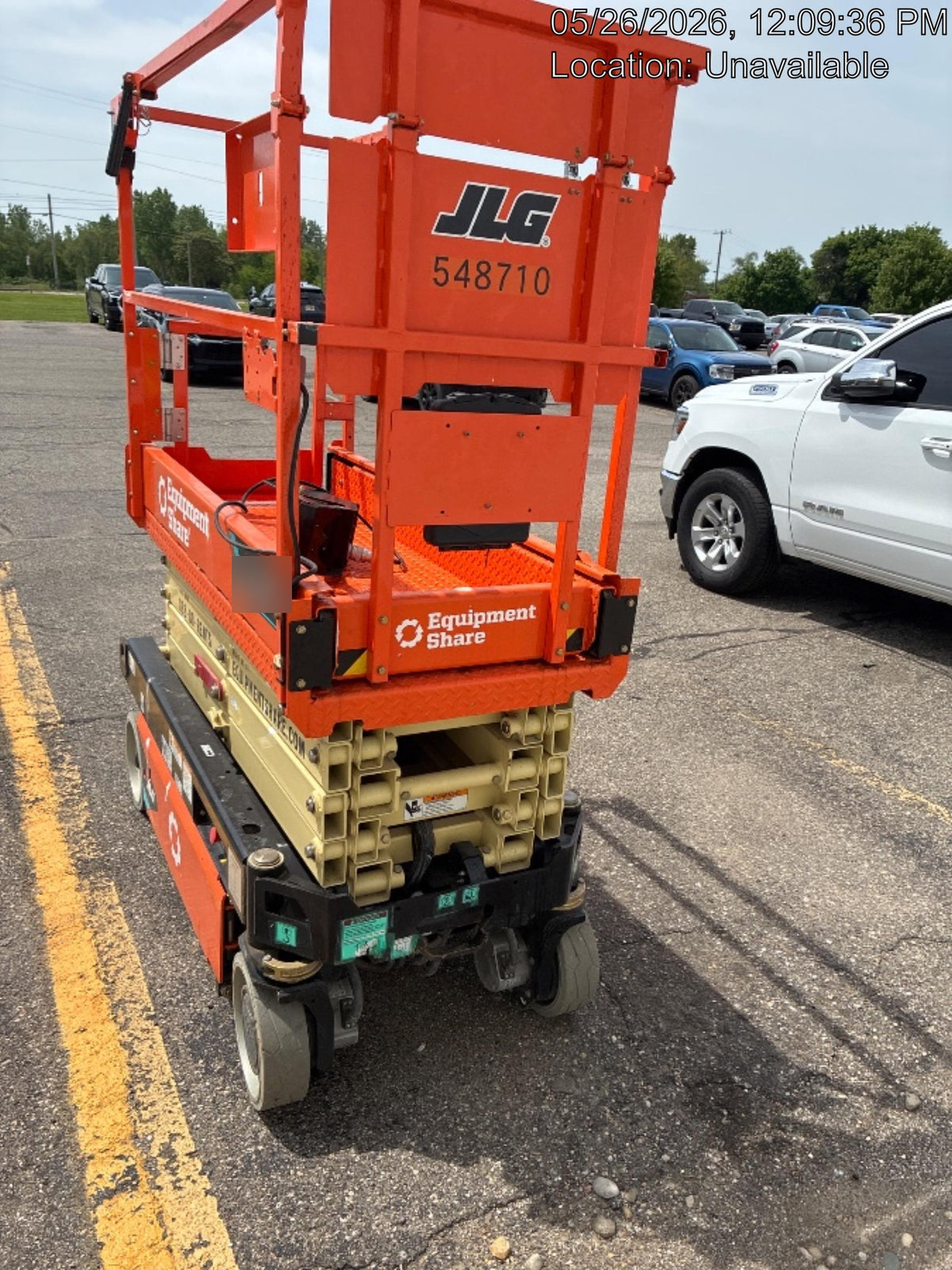 2025 JLG ES1932