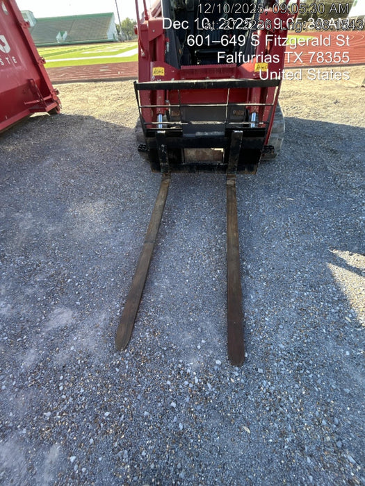 2025 ARROW MATERIAL HANDLING F5100CB - 72"