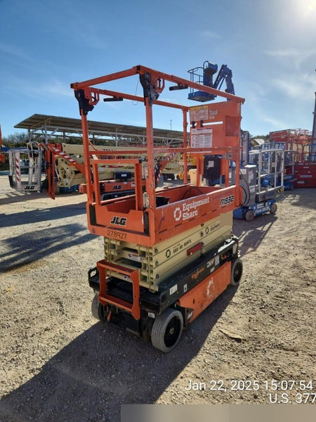 2022 JLG R1932