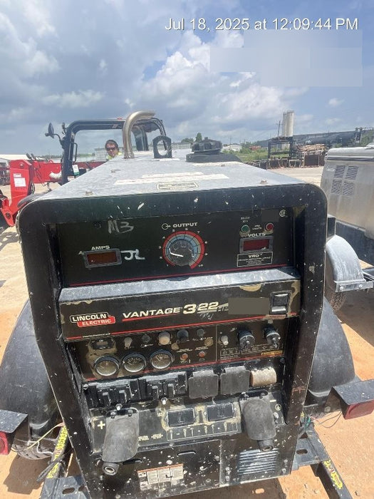 2019 Lincoln Electric Vantage 322 Welder Ready-Pak 3, Two wheel trailer, Fender and Light kit, Cable Rack