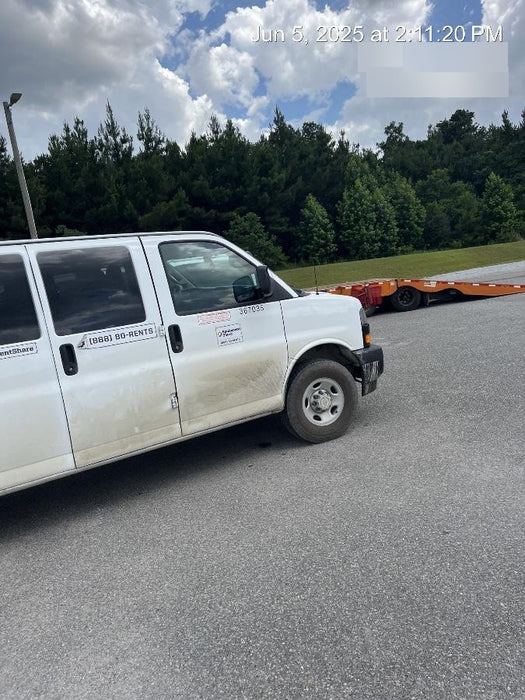 2023 CHEVROLET Express Van - Rental