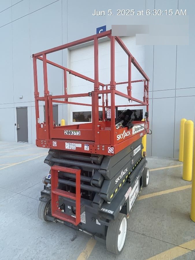 2021 SKYJACK SJ4732