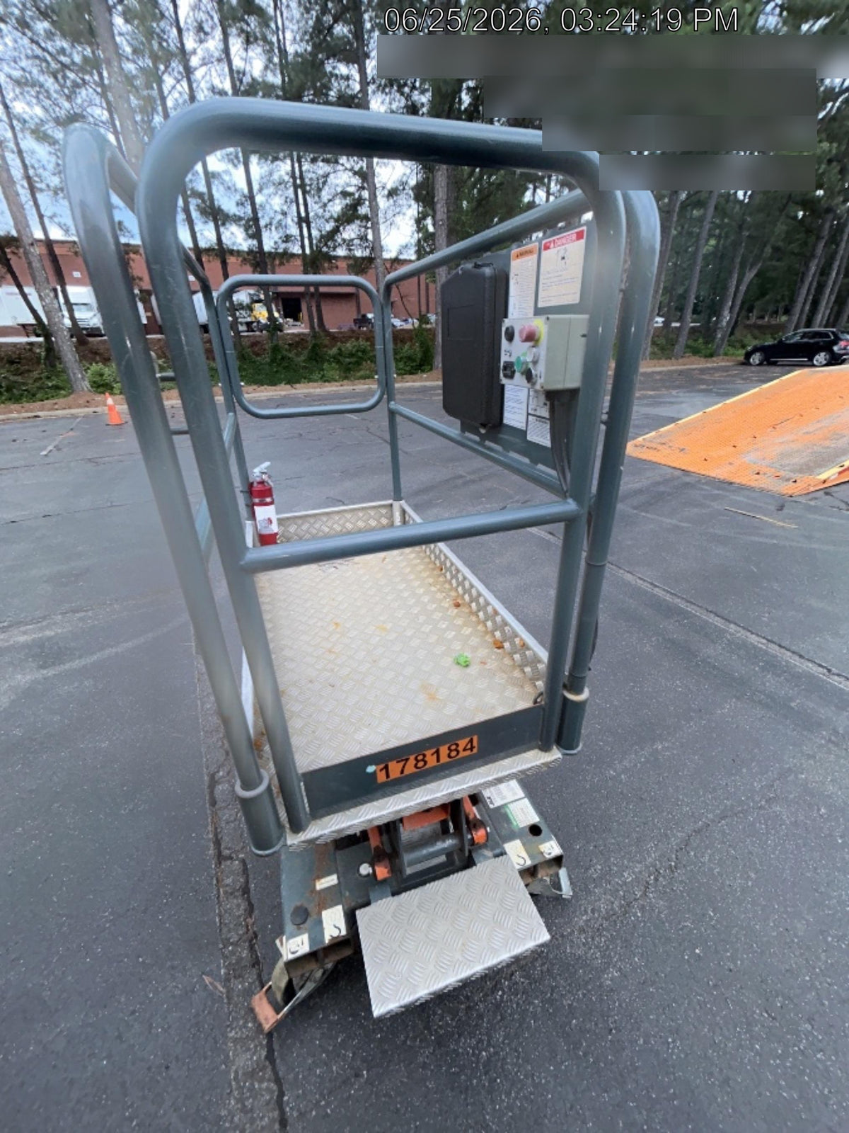 2021 JLG 1030P