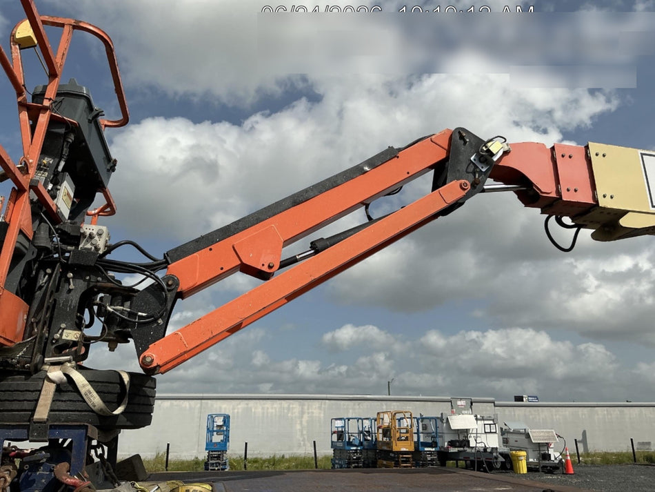 2021 JLG 660SJ