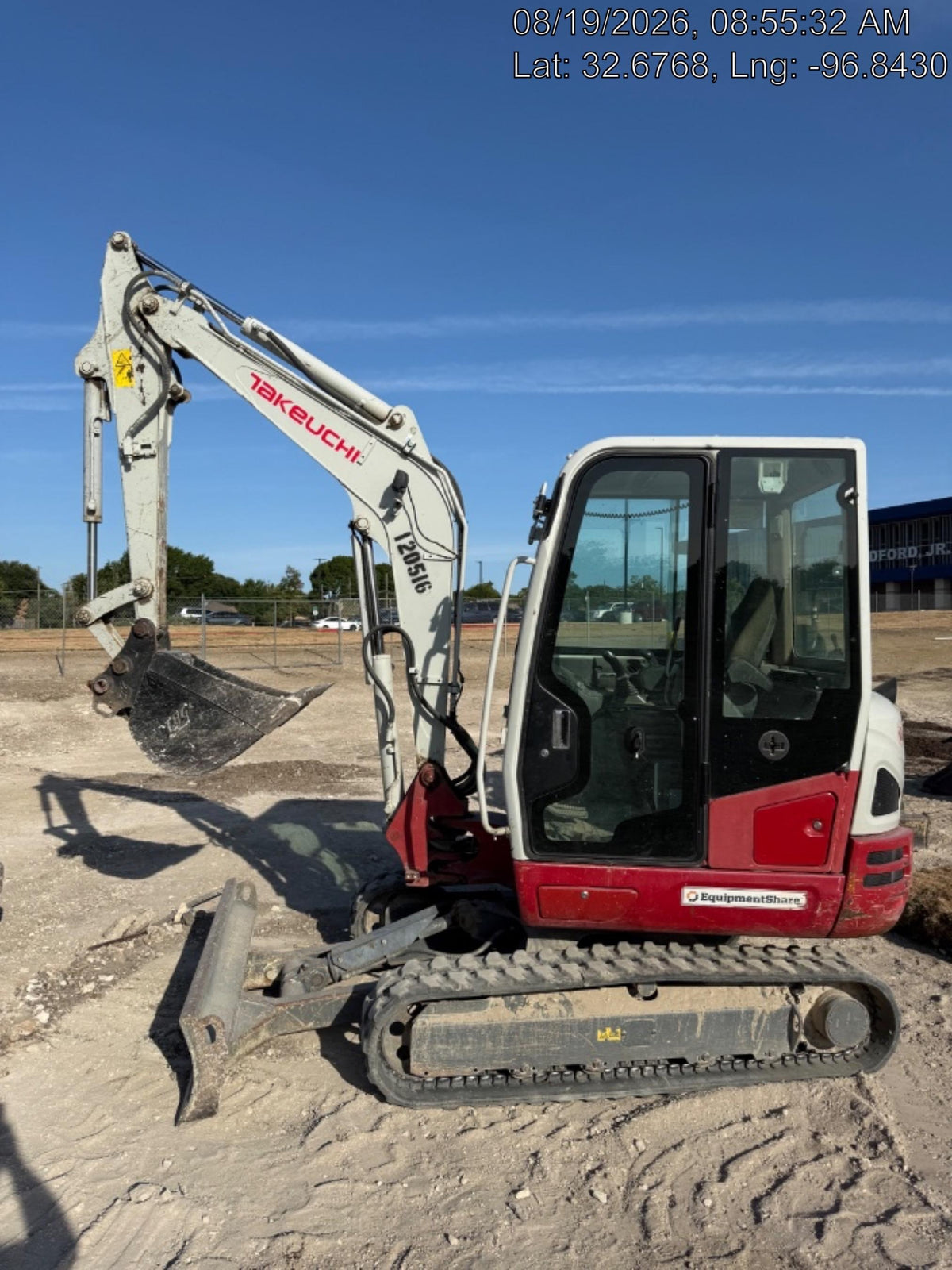 2020 TAKEUCHI TB-235-2CR