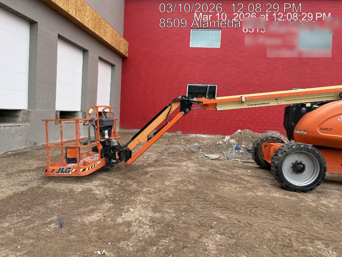 2022 JLG 600AJ