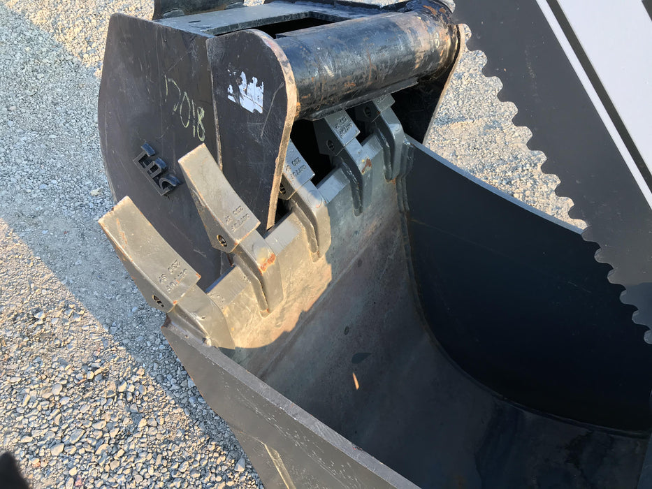 2020 John Deere 410L - Extendable Stick Canopy, 4WD, Extendable Stick, Pilot Controls, 2 Way Hydraulics, TAG Manual QC