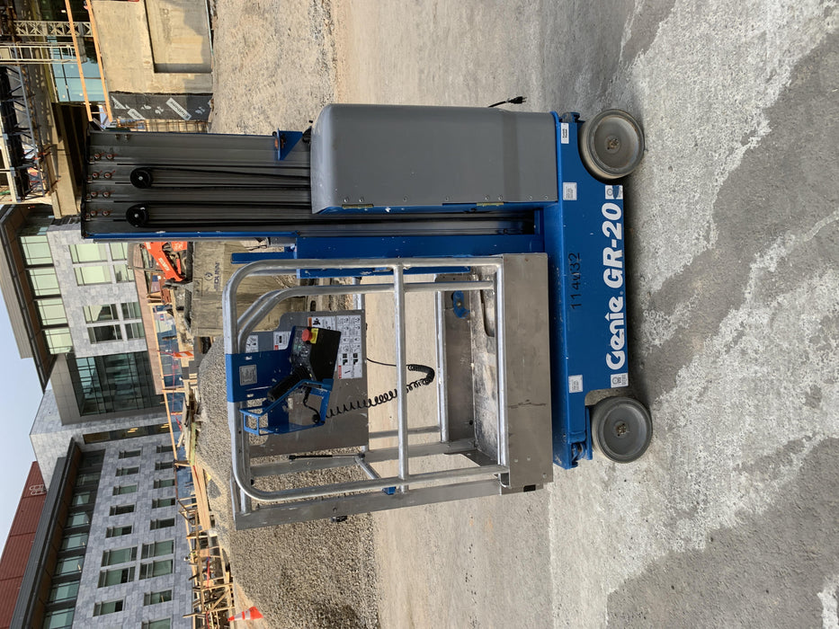 2020 GENIE GR-20
