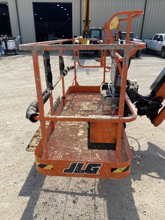 2020 JLG 660SJ