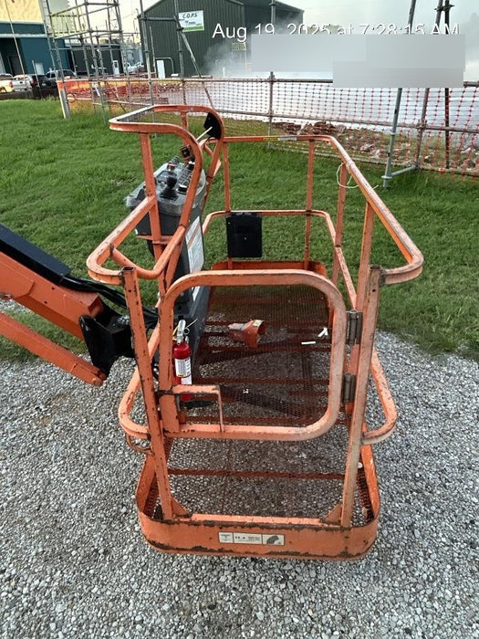 2020 JLG 600AJ