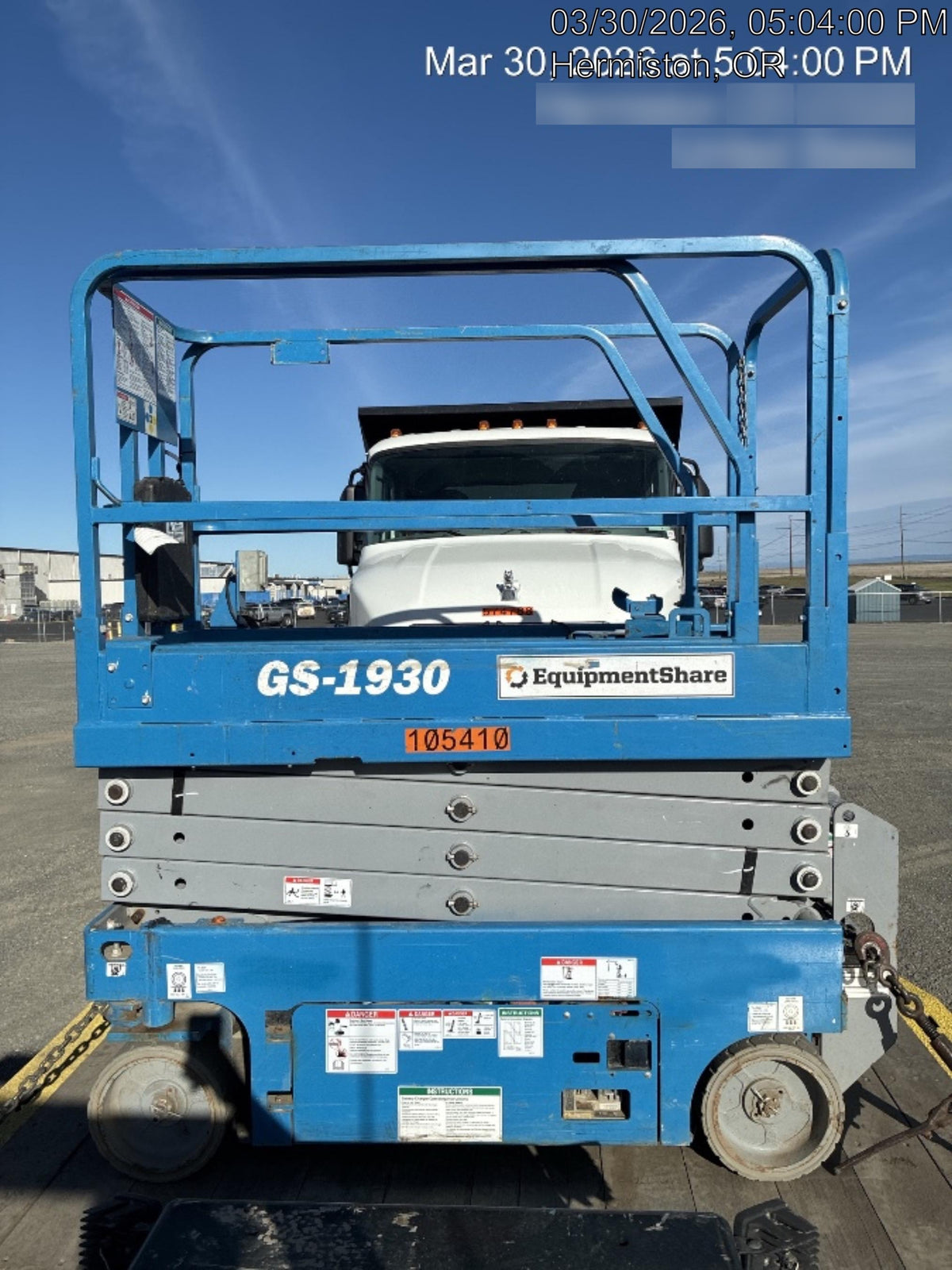 2020 Genie GS-1930 Solid Non Marking Tires, Beacon, Folding rails with half height swing gate, 800W Inverter