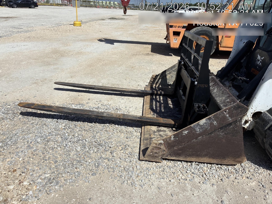 2025 ARROW MATERIAL HANDLING F5100CB - 72"