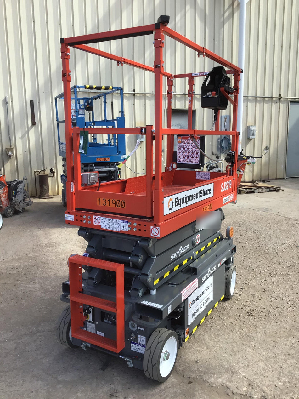 2021 SKYJACK SJ3219