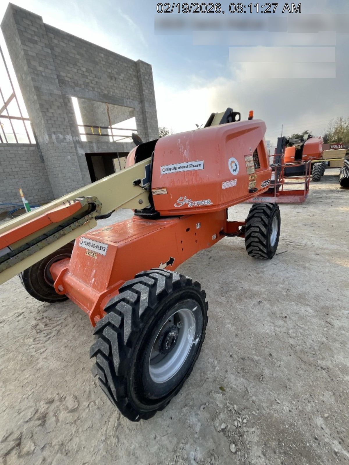 2021 JLG 400S