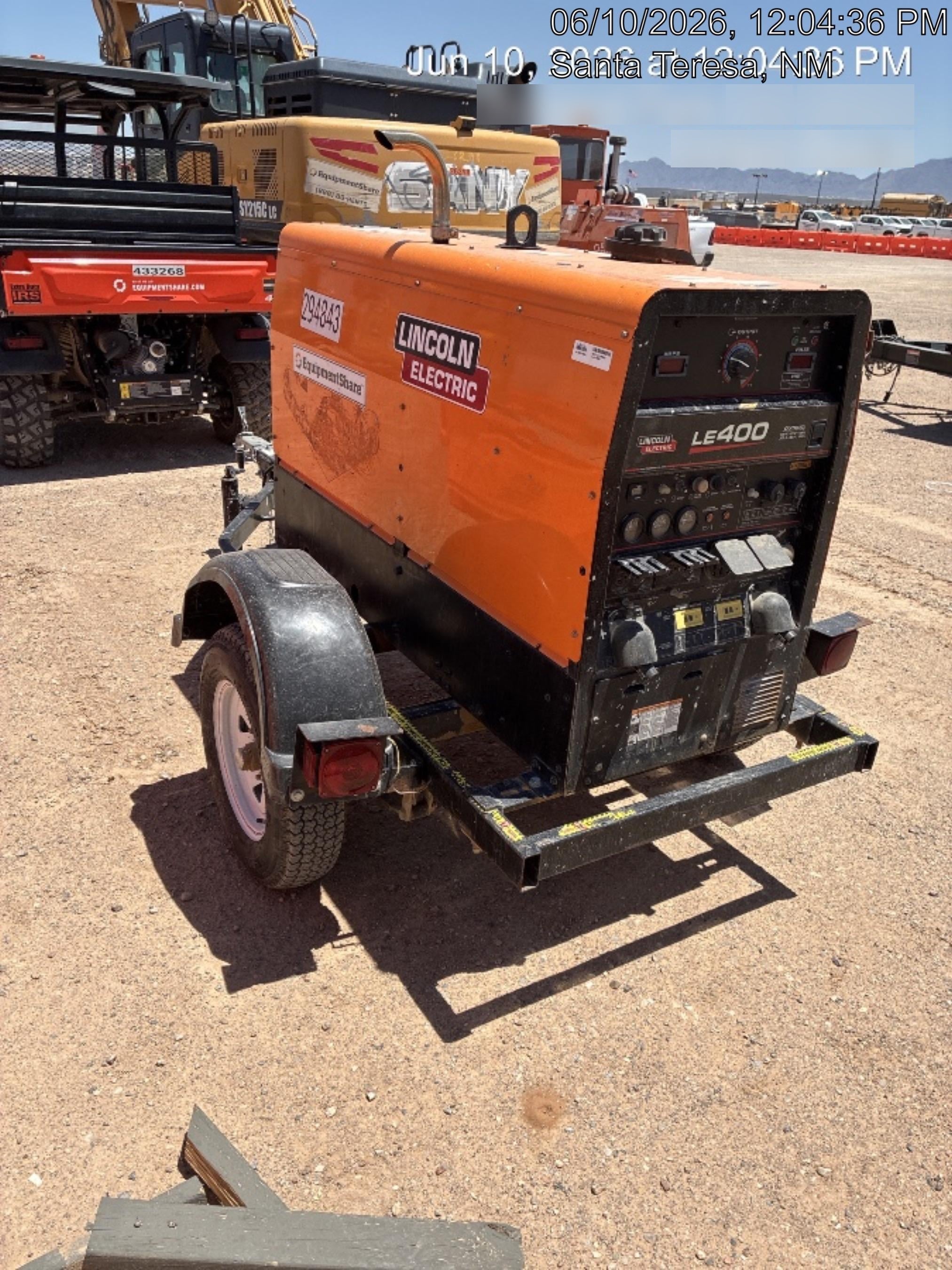 2021 Lincoln Electric Vantage 322 Vantage 322 Ready Pak 3 w/ Decals, ORANGE (includes trailer, cable rack, fender light kit) NO Telematics