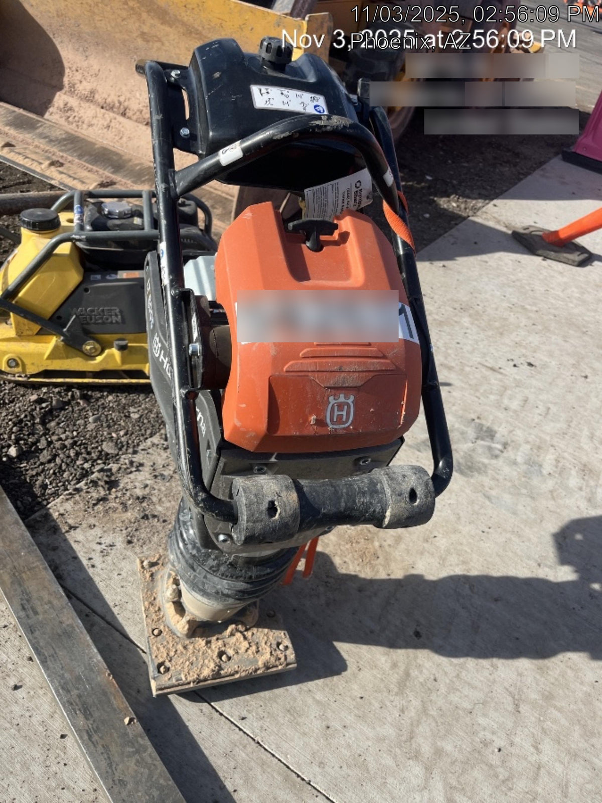 2025 HUSQVARNA LT6005