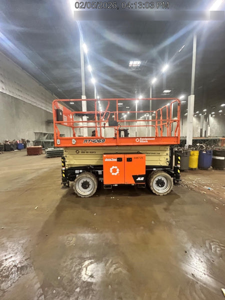2024 JLG RT4069