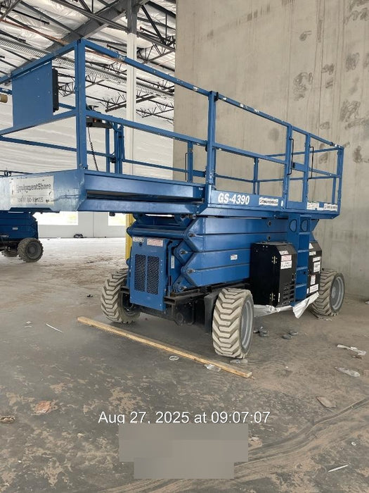 2020 GENIE GS-4390 RT