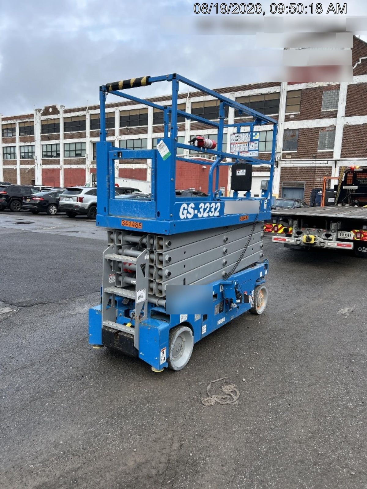2023 GENIE GS-3232
