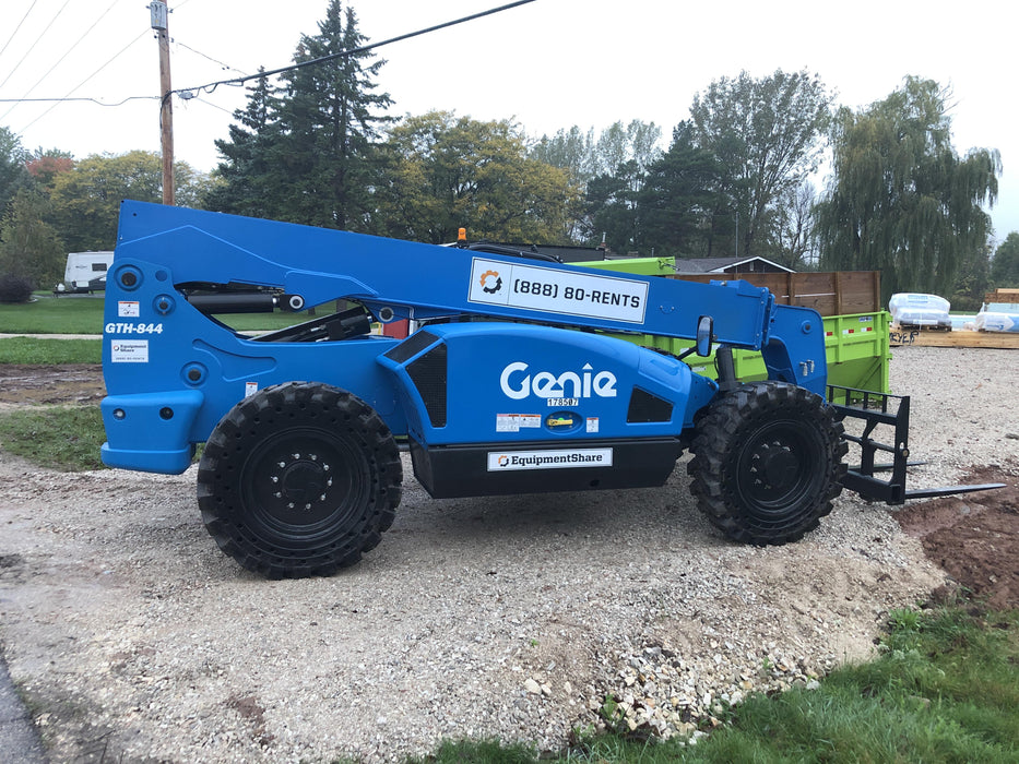 2021 GENIE GTH-844