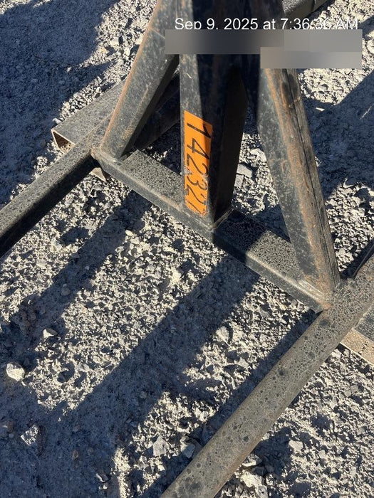 2021 ARROW MATERIAL HANDLING 1000100-12-F