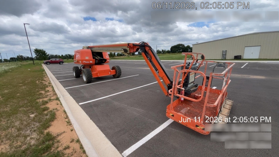 2022 JLG 660SJ