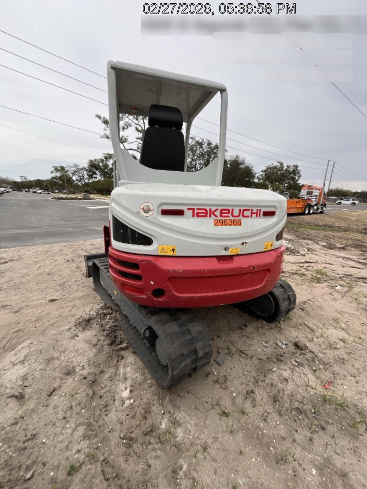 2023 TAKEUCHI TB250-2R