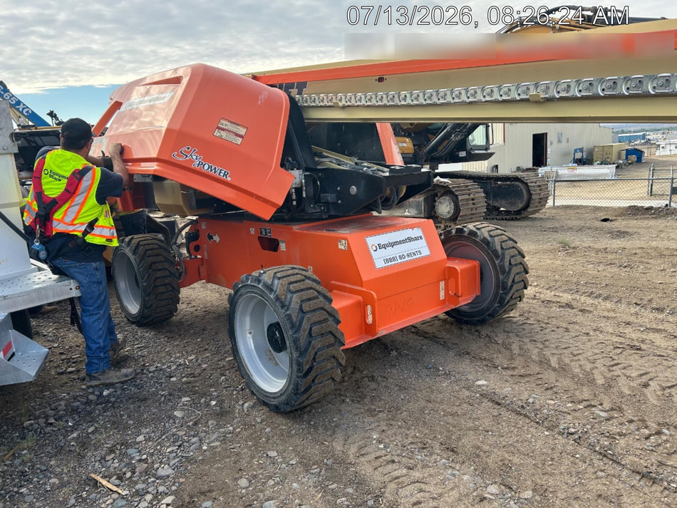 2021 JLG 660SJ