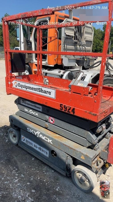 2017 Skyjack SJIII-3219 Skyjack SJ3219 w/Trojan Battery Set, Extended Warranty 5yr/5k hr