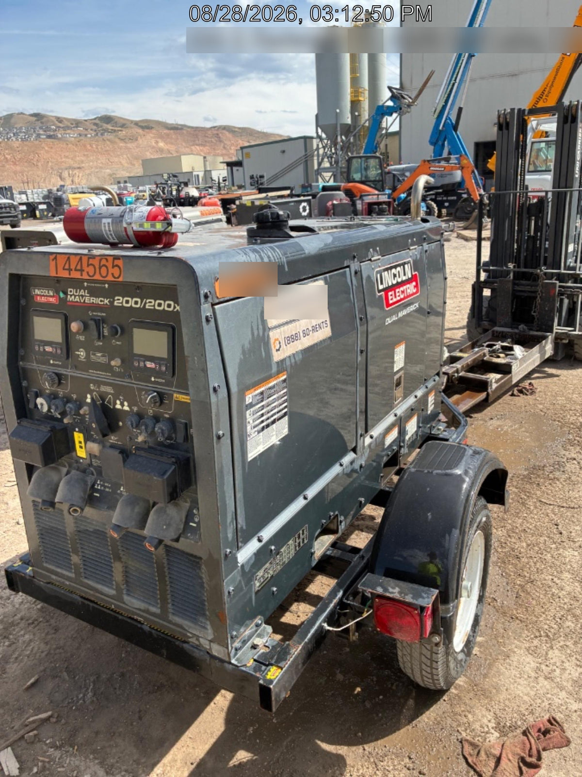 2021 Lincoln Electric Dual Maverick 200/200X Ready Pak 3 (includes trailer, cable rack, fender light kit)