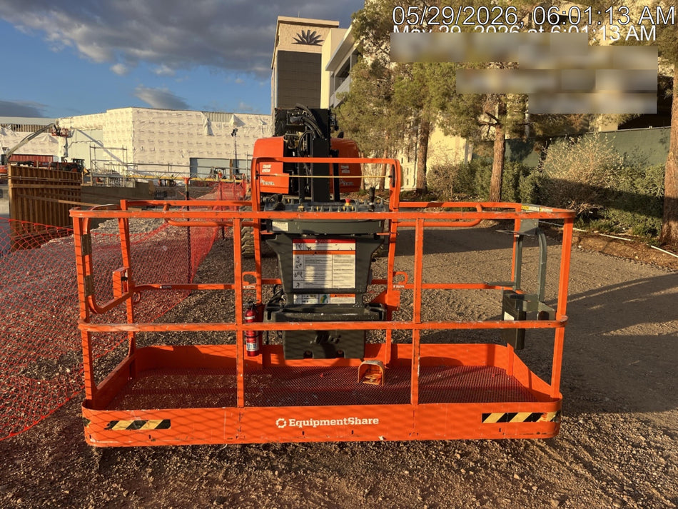 2025 JLG 660SJ