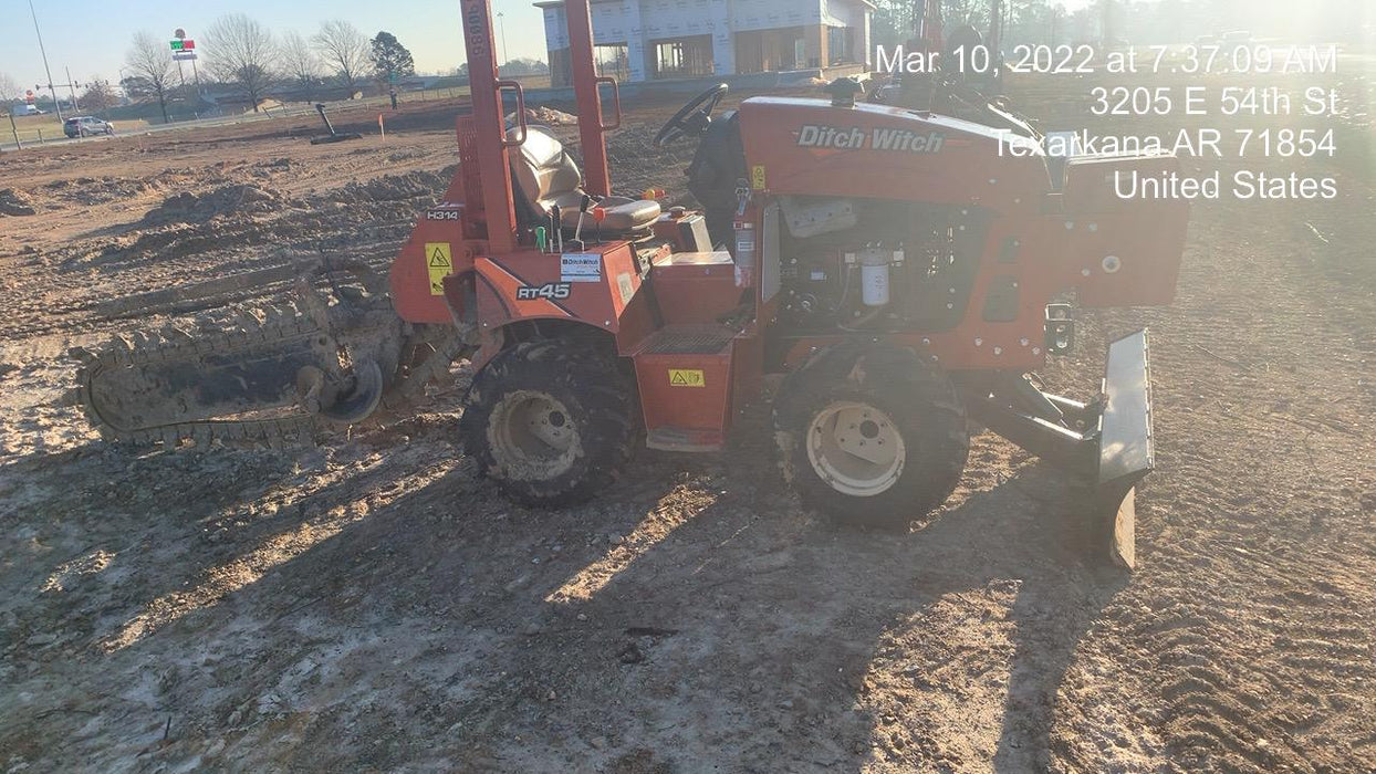 2021 DITCH WITCH RT45A