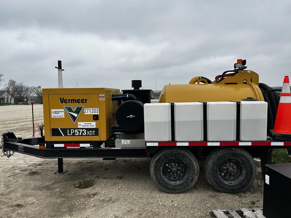 2023 Vac-Tron LP573XDT T4 Koehler Diesel Engine, 500 Gallon Debris Tank, x2 100 Gallon Water Tanks