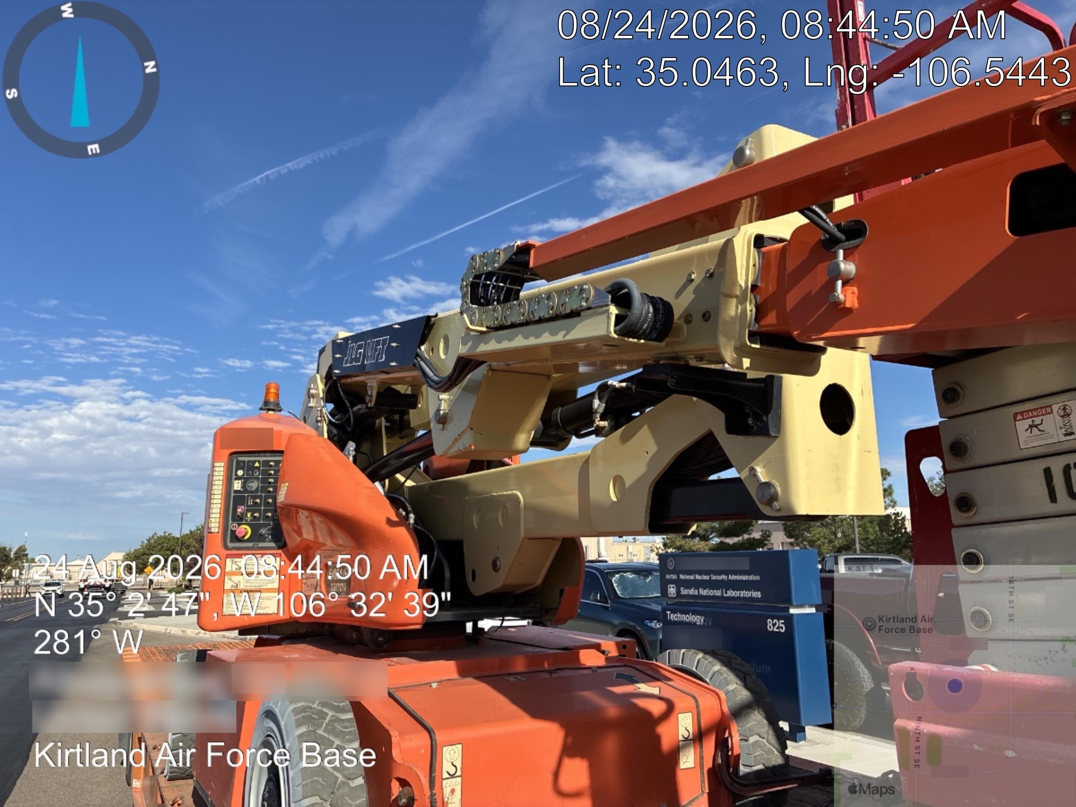2019 JLG E400AJPN
