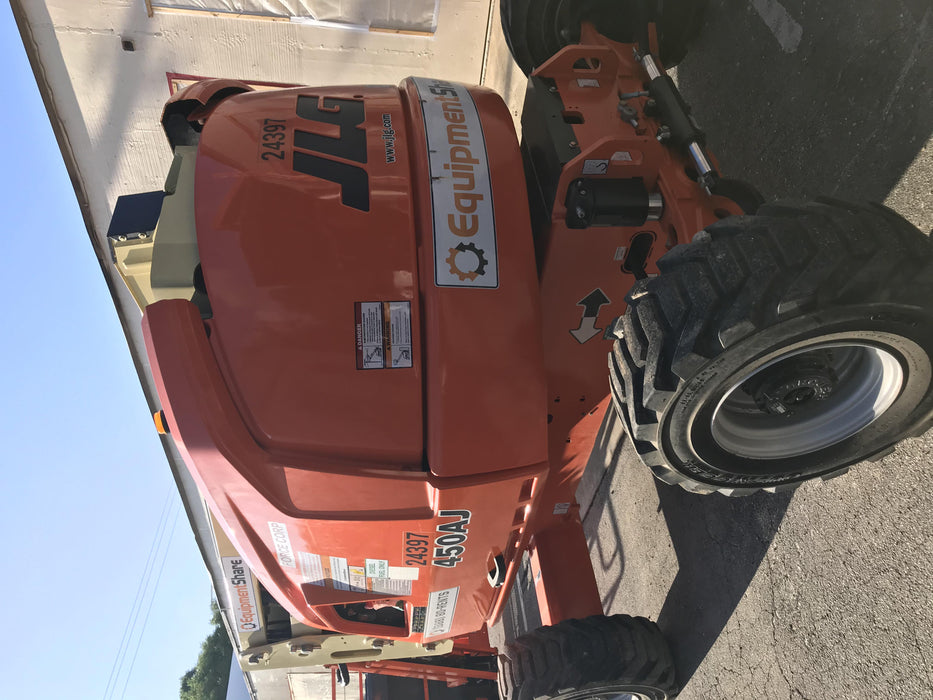 2019 JLG 450AJ