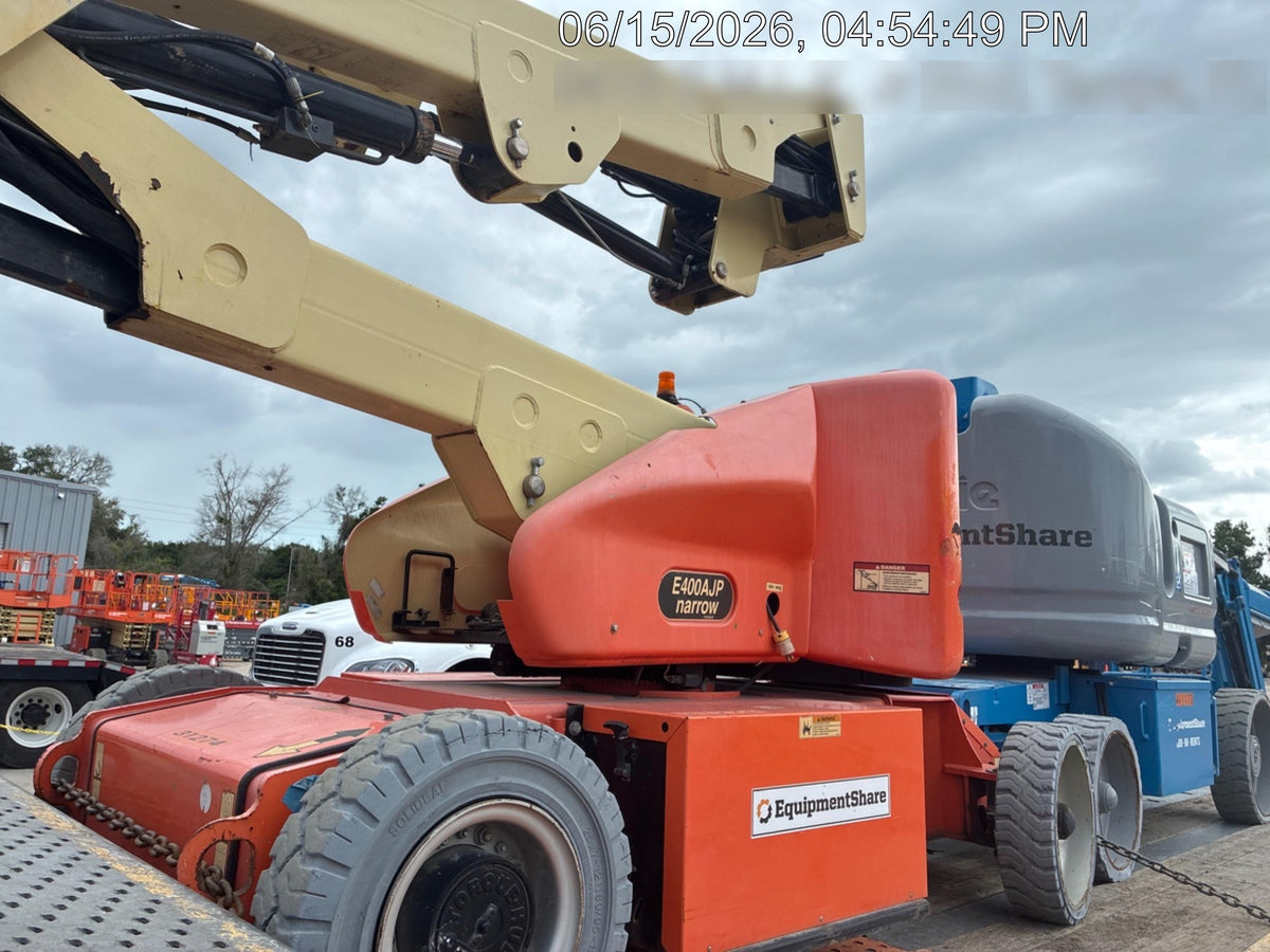 2019 JLG E400AJPN