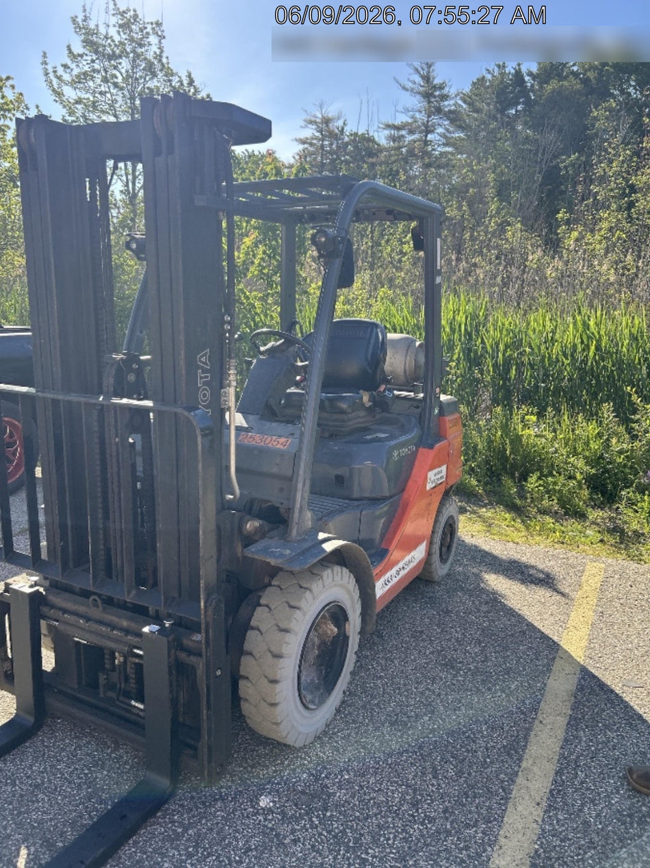 2022 TOYOTA 50-8FGU25