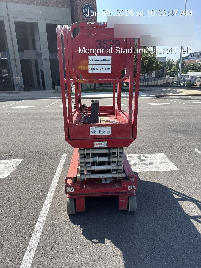 2016 MEC 1330SE MEC 1330SE Scissor Lift